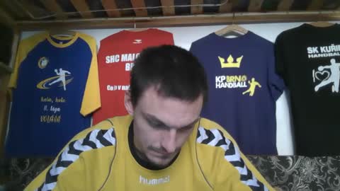 mamamia1789 online show from 11/04/25, 10:47