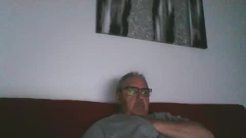 OLDMANFREE online show from 05/17/26, 12:52