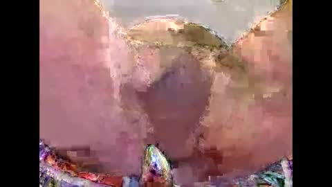 Snapshot of mamoubz chatting on 12/31/24, 02:36 Clone online show from 12/31/24, 02:36