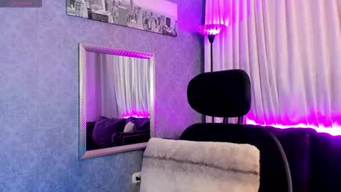   online show from 11/20/25, 09:25