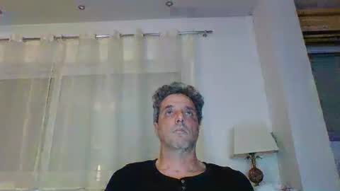 Snapshot of man211172 chatting on 12/14/25, 06:01 man211172 online show from 12/14/25, 06:01