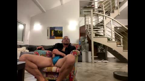 man38110 online show from 01/09/25, 04:19