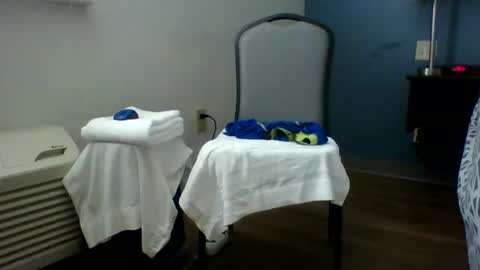 Snapshot of man__slut88 chatting on 12/04/25, 08:06 man__slut88 online show from 12/04/25, 08:06