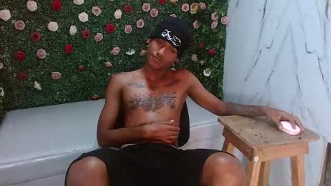 man_san11 online show from 02/11/26, 03:28