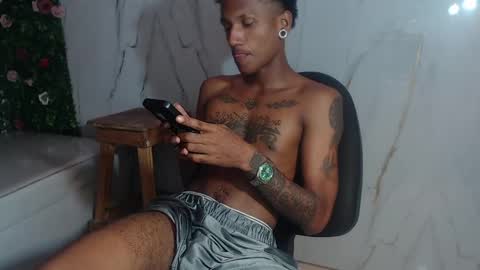Snapshot of man_sant11 chatting on 04/27/26, 03:21 man_sant11 online show from 04/27/26, 03:21