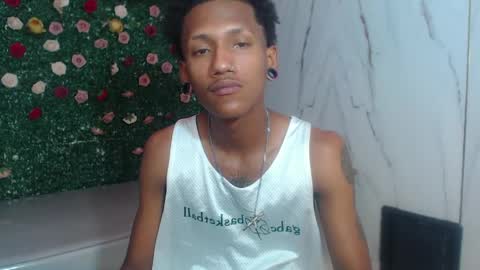 Snapshot of man_sant11 chatting on 05/25/26, 03:18 man_sant11 online show from 05/25/26, 03:18