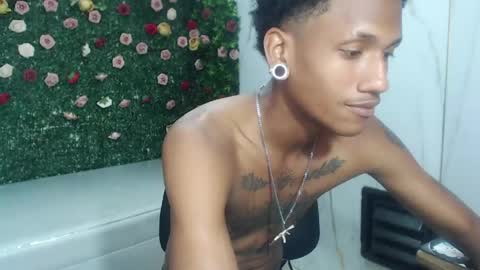 Snapshot of man_sant11 chatting on 05/27/26, 03:42 man_sant11 online show from 05/27/26, 03:42