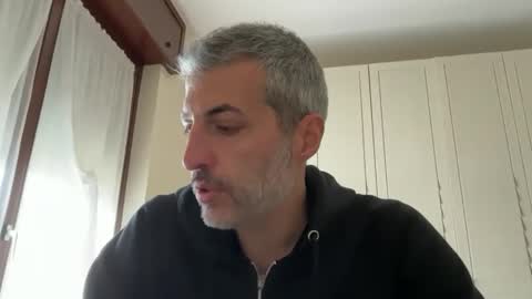 Snapshot of manager82 chatting on 03/09/26, 01:37 manager82 online show from 03/09/26, 01:37