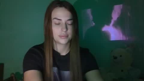 Snapshot of mandibrooks chatting on 09/18/25, 08:33 MandiBrooks online show from 09/18/25, 08:33