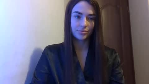 Snapshot of mandibrooks chatting on 10/17/25, 04:59 MandiBrooks online show from 10/17/25, 04:59