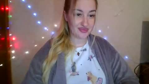 Mandy online show from 10/13/25, 01:11