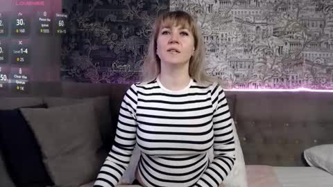 Mandy  online show from 12/03/25, 09:29