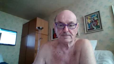 manes5858 online show from 04/25/26, 02:14