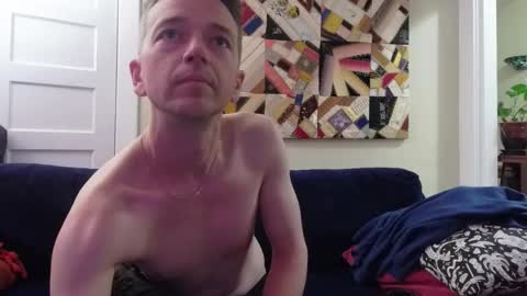 Snapshot of manfacey chatting on 11/25/25, 06:46 Rock Andy online show from 11/25/25, 06:46