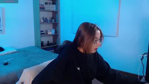 Snapshot of mangxx chatting on 09/09/25, 03:06 Danny online show from 09/09/25, 03:06