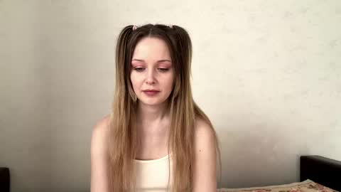 Hey there my name is Sarah online show from 04/22/26, 12:18