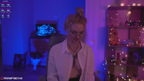 Amelie online show from 02/05/25, 06:13