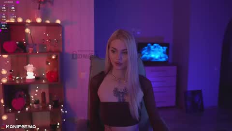 Amelie online show from 02/13/25, 08:55