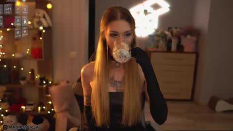 Amelie online show from 10/08/25, 08:50