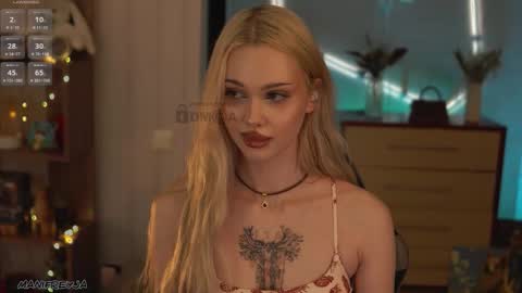 Amelie online show from 03/14/26, 10:59