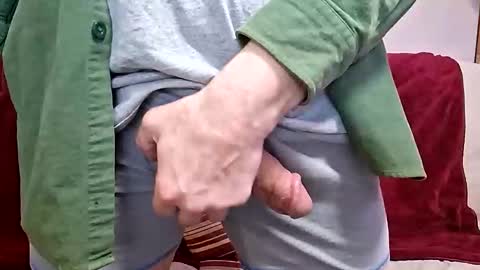 Snapshot of manlymanson chatting on 12/05/25, 04:58 Dickinabox online show from 12/05/25, 04:58