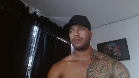 Snapshot of manolofitt chatting on 05/29/26, 02:59 Manolo online show from 05/29/26, 02:59