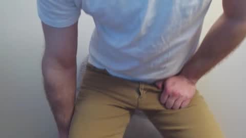 Snapshot of mantoy2000 chatting on 02/15/26, 03:31 mantoy2000 online show from 02/15/26, 03:31