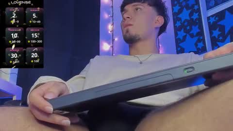  independent model online show from 02/09/26, 11:03