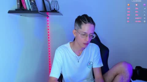 Snapshot of manu_vera8 chatting on 01/11/25, 12:55 Manuel online show from 01/11/25, 12:55