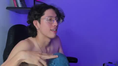 Snapshot of manu_vera8 chatting on 03/02/25, 10:38 Manuel online show from 03/02/25, 10:38