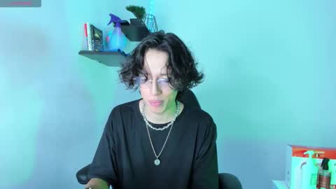 Snapshot of manu_vera8 chatting on 11/02/25, 02:36 Manuel online show from 11/02/25, 02:36