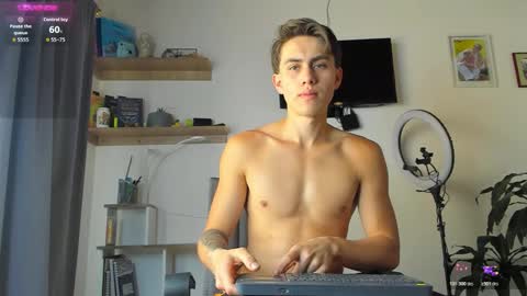 Snapshot of manucute_23_ chatting on 12/01/25, 03:17 manucute 23 online show from 12/01/25, 03:17