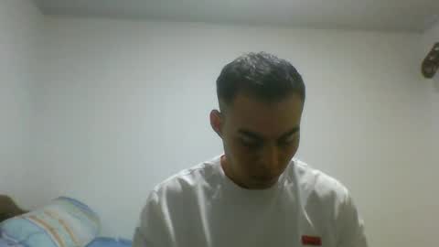 Snapshot of manuel9810 chatting on 12/26/24, 03:16 manuel9810 online show from 12/26/24, 03:16