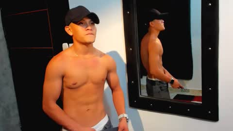 Manuel online show from 10/19/25, 01:17