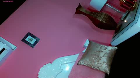 Manuela Kingsley online show from 02/03/25, 11:31