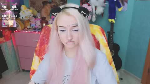 Snapshot of manuela_unicorn chatting on 11/06/25, 08:21 Manuela online show from 11/06/25, 08:21