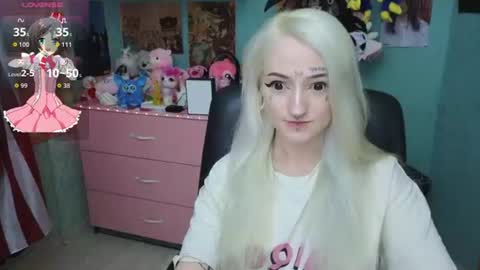 Snapshot of manuela_unicorn chatting on 06/16/26, 07:38 Manuela online show from 06/16/26, 07:38