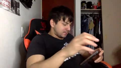 Snapshot of manuelle_francesco chatting on 10/14/25, 01:50 Manu online show from 10/14/25, 01:50