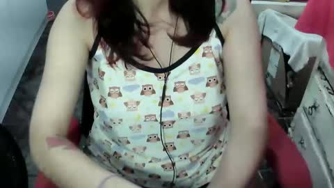 Manu Escarlate online show from 03/25/26, 05:46