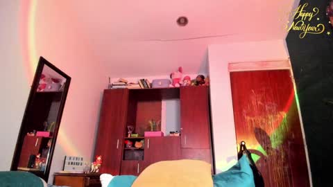 Snapshot of mapu_01 chatting on 01/01/25, 05:54 Maria IG M APS01 online show from 01/01/25, 05:54