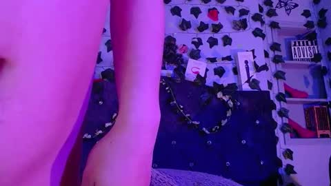 Snapshot of mapu_delyth chatting on 10/30/25, 02:46 Maria Paula online show from 10/30/25, 02:46