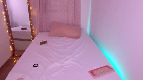     online show from 03/31/26, 07:09