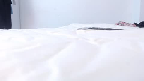   online show from 12/01/24, 11:04