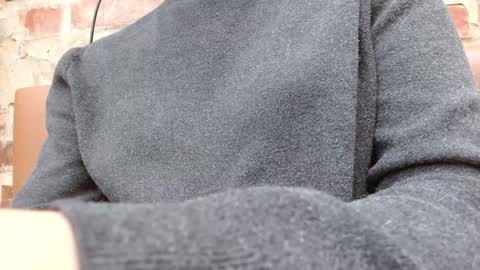   online show from 02/04/25, 10:34