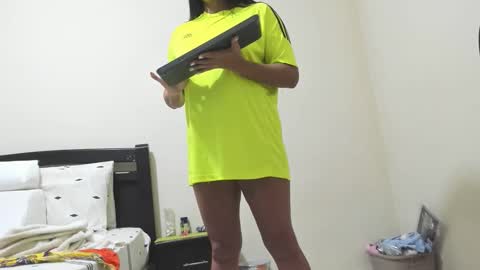 Mara online show from 12/15/25, 12:53