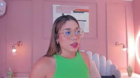 Snapshot of mara_brooks chatting on 12/28/24, 06:18 Mara online show from 12/28/24, 06:18