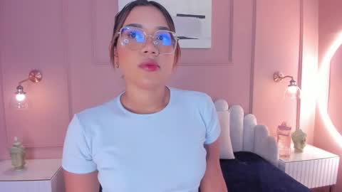 Snapshot of mara_brooks chatting on 02/16/25, 06:10 Mara online show from 02/16/25, 06:10