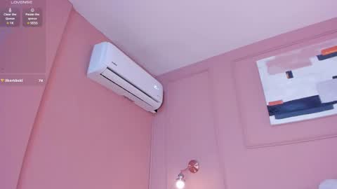 Snapshot of mara_brooks chatting on 03/07/25, 12:58 Mara online show from 03/07/25, 12:58