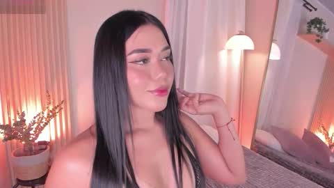 Mara  online show from 03/25/26, 09:43