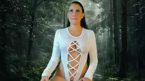 Mara  online show from 12/13/25, 09:53